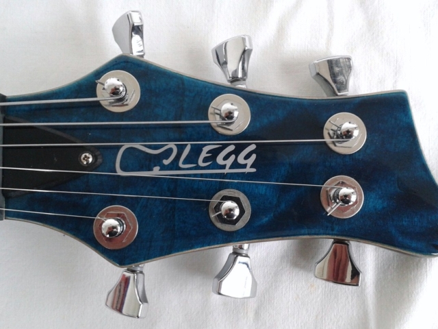 VR Electric Guitar Lutherie LEGG Blue Marine Headstock