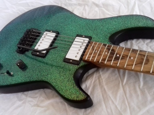 Custom Drop Top Electric Guitar Lutherie LEGG Green Glitter Body