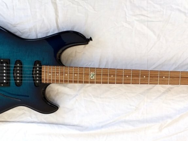 Custom Drop Top Electric Guitar Lutherie LEGG Blue